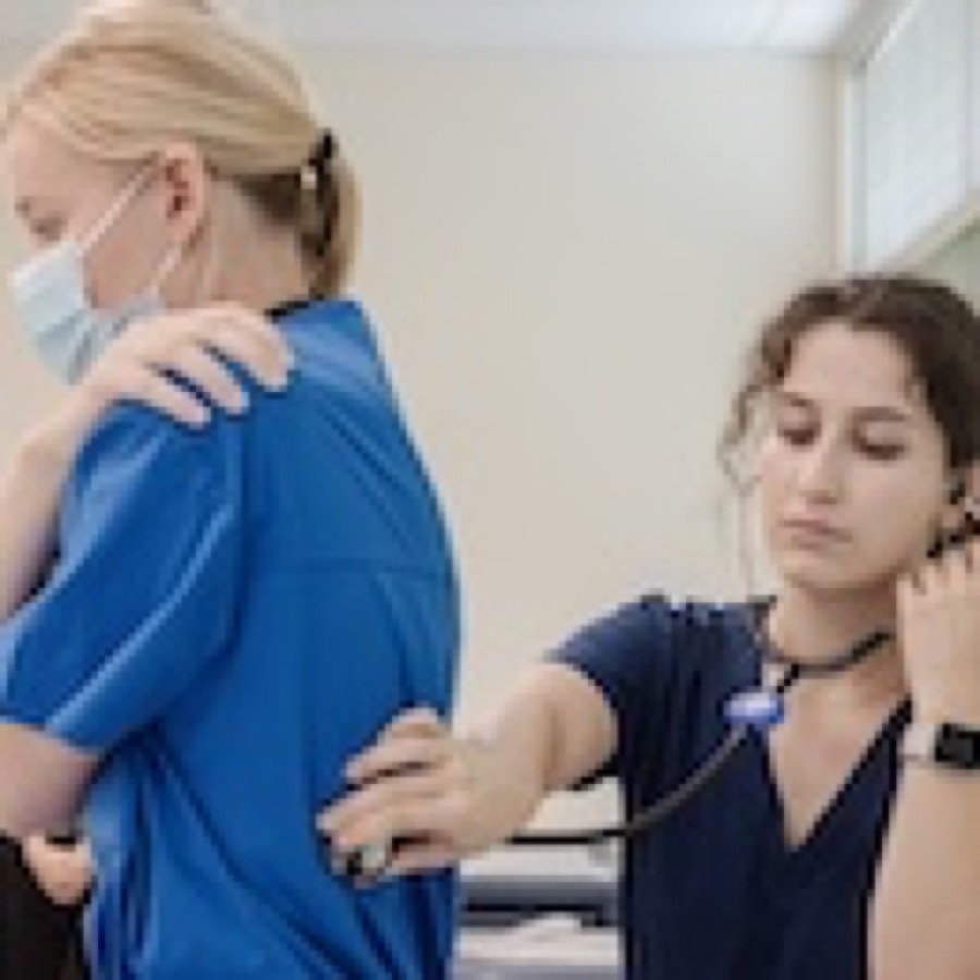UH premedical sciences certificate creates new pathways to health careers